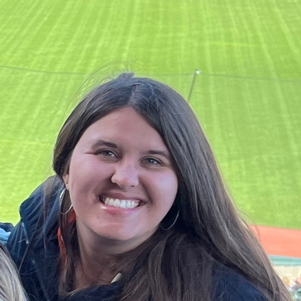 Meet your Posher, Lauren